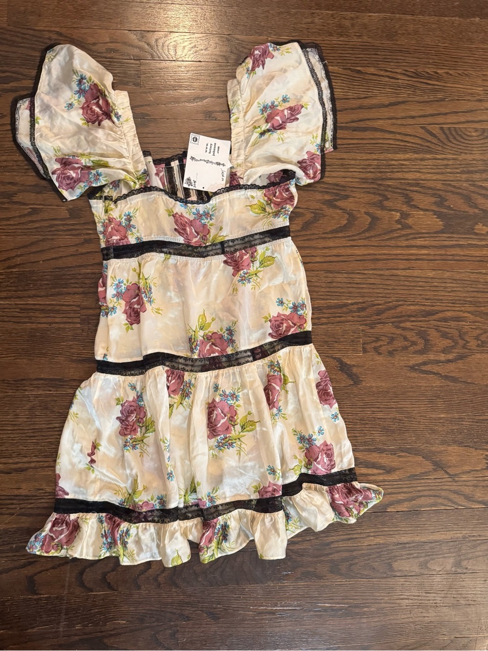 Betsey Johnson Vintage Chic Silk Cream Floral Dress New With Tags $298 Size 2